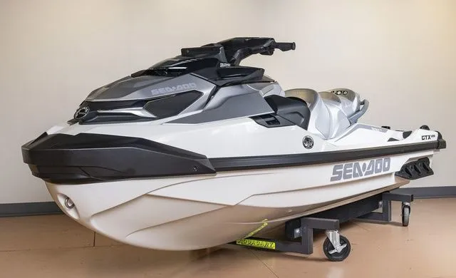 Slide: The Image of Sea-Doo GTX 2026 - 9
