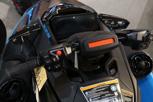 Slide: The Image of Sea-Doo RXT-X 2026 - 11