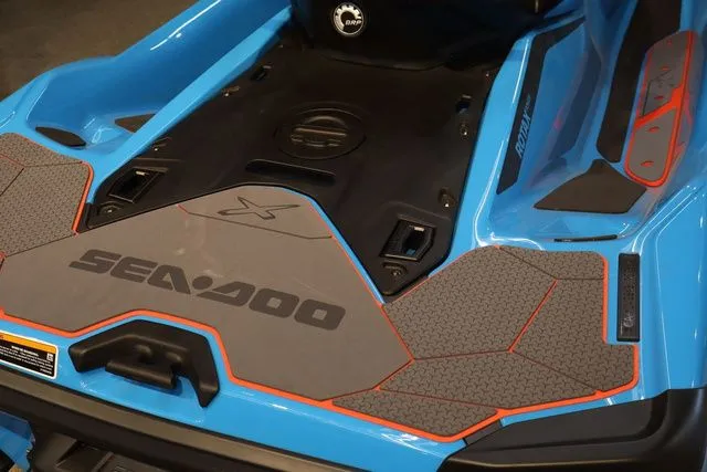 Slide: The Image of Sea-Doo RXT-X 2026 - 7