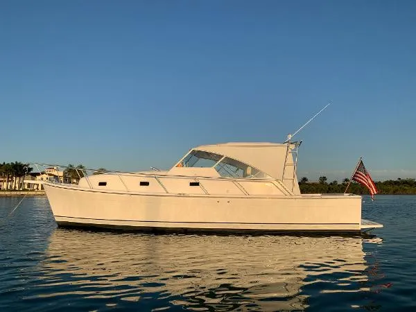Slide: The Image of Mainship 34 Pilothouse 2002 - 0