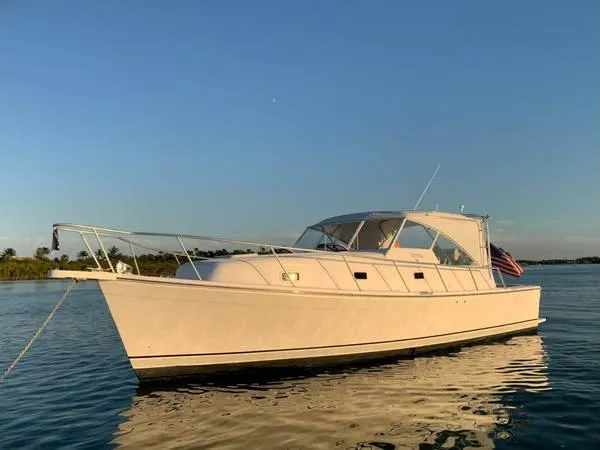 Slide: The Image of Mainship 34 Pilothouse 2002 - 1