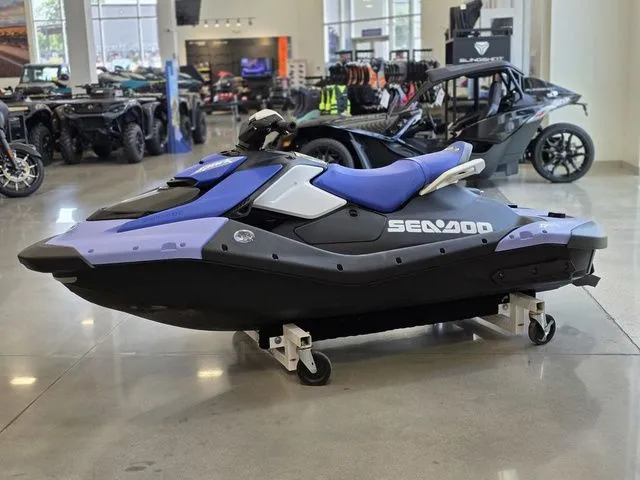 Slide: The Image of Sea-Doo Spark 2026 - 9