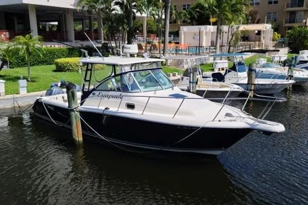 Slide: The Image of Pursuit 3070 Offshore Express 2006 - 1
