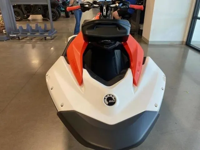 Slide: The Image of Sea-Doo Spark Trixx for 3 2026 - 9
