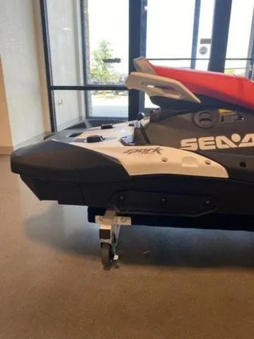 Slide: The Image of Sea-Doo Spark™Trixx for 3 Rotax® 900 ACE™ - 90 iBR and Aud 2026 - 8