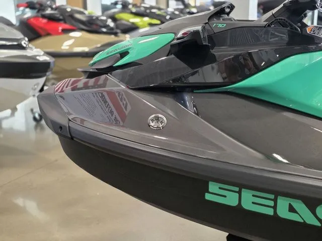 Slide: The Image of Sea-Doo GTI SE 170 2026 - 15