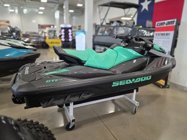 Slide: The Image of Sea-Doo GTI SE 170 2026 - 3