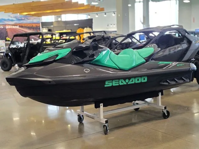 Slide: The Image of Sea-Doo GTI SE 170 2026 - 7