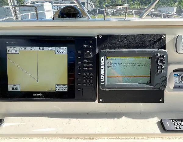 Slide: The Image of Pursuit 2870 Center Console 2001 - 8
