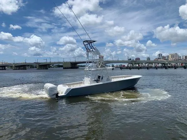 Slide: The Image of SeaVee 39Z 2021 - 9