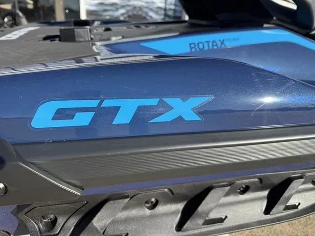 Slide: The Image of Sea-Doo GTX 300 iBR and iDF 2026 - 25