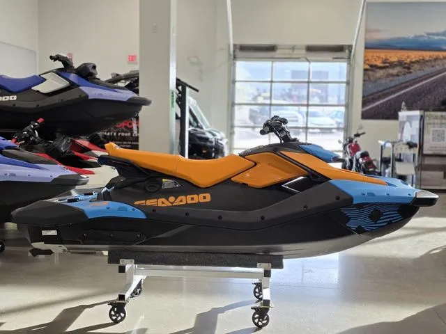 Slide: The Image of Sea-Doo Spark Trixx for 3 2026 - 4