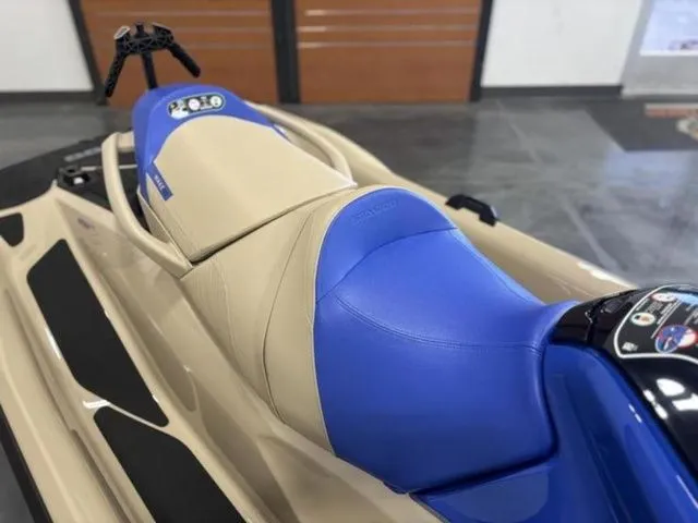 Slide: The Image of Sea-Doo Wake 2026 - 10