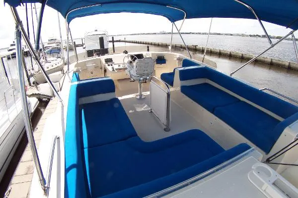 Slide: The Image of Mainship 400 Trawler 2007 - 3