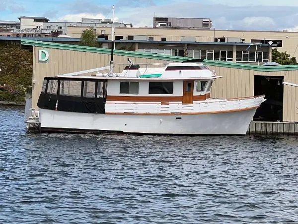 Slide: The Image of William Garden Design #607 Philbrooks Trawler 1976 - 0