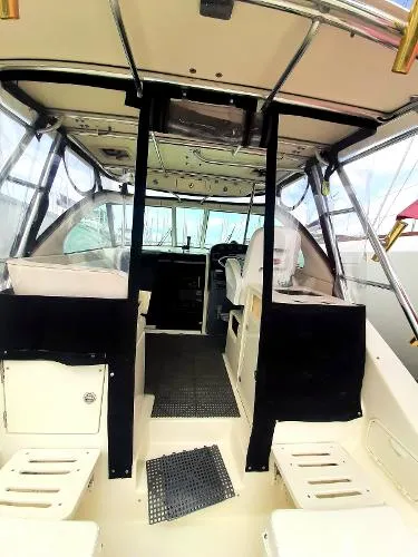 Slide: The Image of Pursuit 3370 Offshore 2005 - 6
