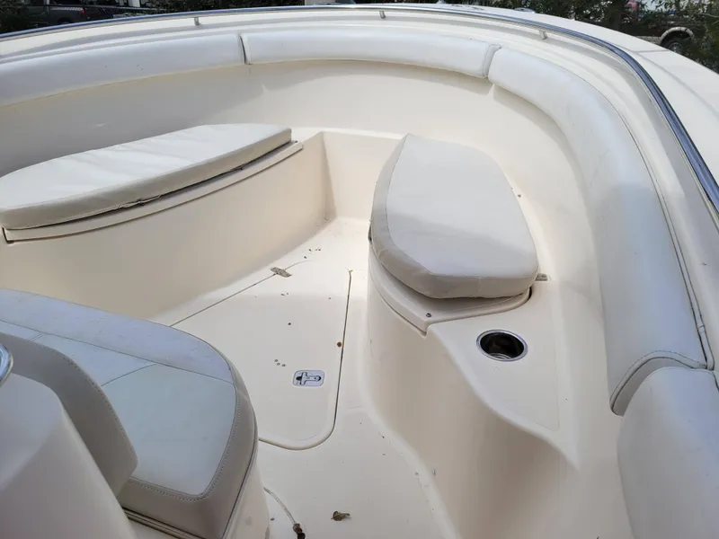 Slide: The Image of Pursuit S 280 Sport 2012 - 8