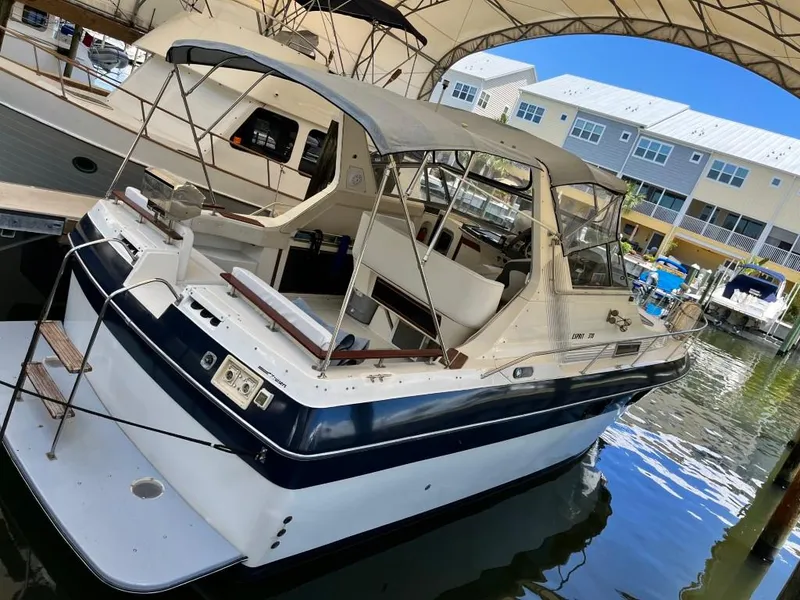 Slide: The Image of Cruisers 3370 Esprit 1988 - 8