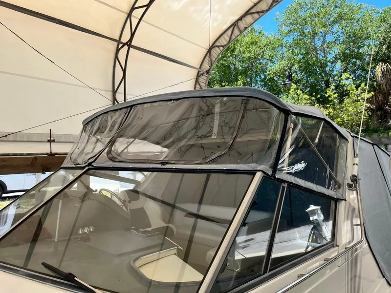Slide: The Image of Cruisers 3370 Esprit 1988 - 9
