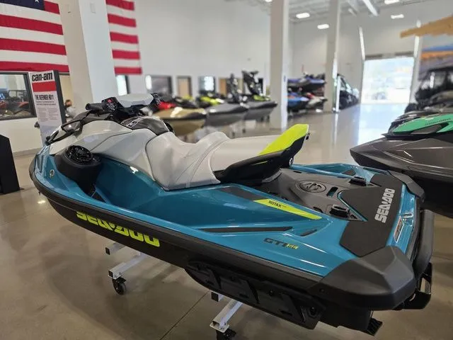 Slide: The Image of Sea-Doo GTI SE 130 2026 - 6
