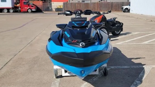 Slide: The Image of Sea-Doo RXT-X 2026 - 14