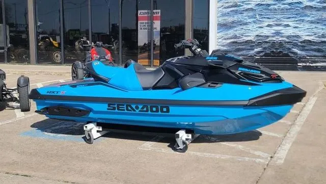 Slide: The Image of Sea-Doo RXT-X 2026 - 20