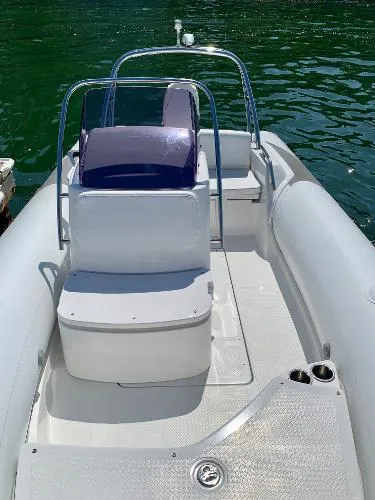 Slide: The Image of Grand 16' G500 LFGoldline RIB 2018 - 3