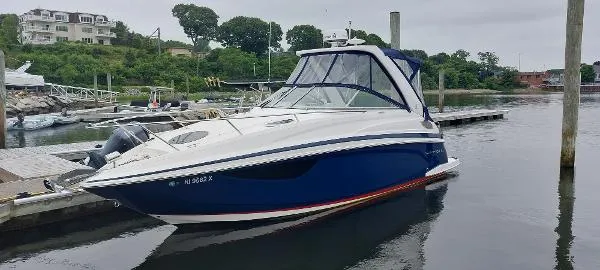Slide: The Image of Regal 28 Express 2021 - 1