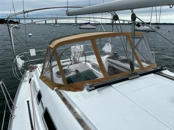 Slide: The Image of Beneteau 373 2007 - 11
