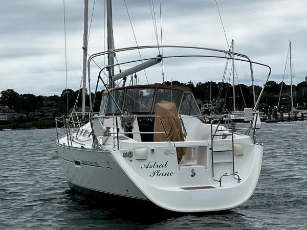 Slide: The Image of Beneteau 373 2007 - 3