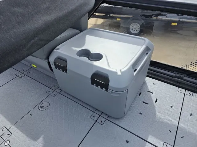 Slide: The Image of Sea-Doo Switch Fish 21 2026 - 12