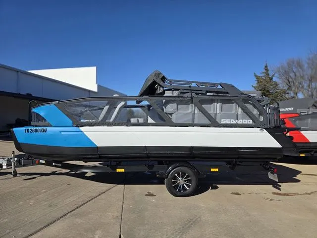 Slide: The Image of Sea-Doo Switch Sport 21 2023 - 2