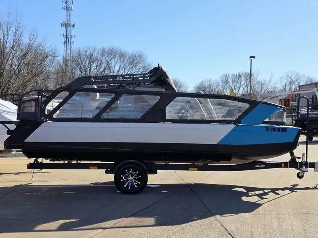 Slide: The Image of Sea-Doo Switch Sport 21 2023 - 5