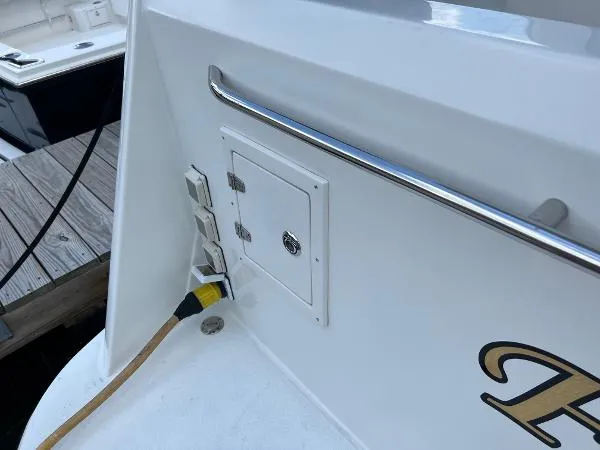 Slide: The Image of Navigator Californian 2003 - 6