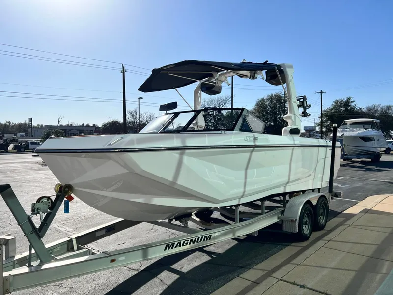 Slide: The Image of Nautique GS24 2026 - 6