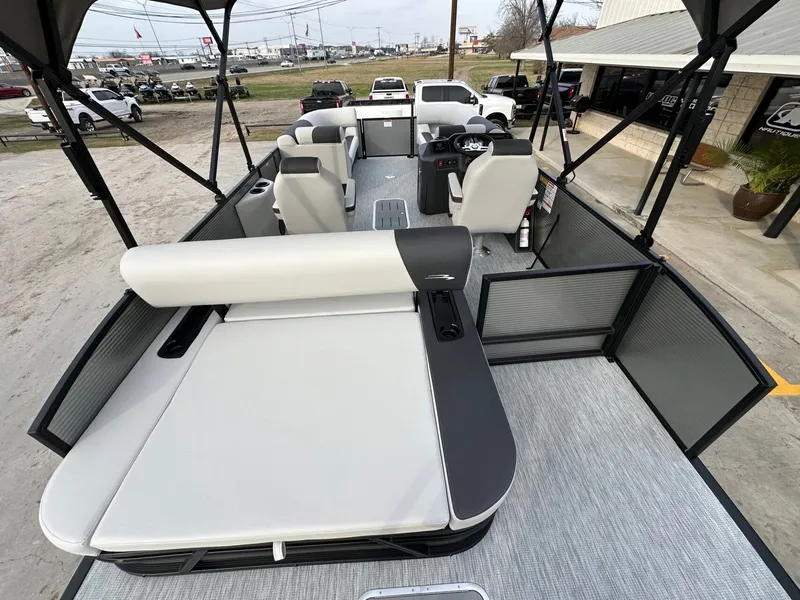 Slide: The Image of Bennington 22 S SWINGBACK 2026 - 13