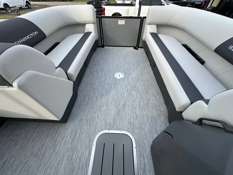 Slide: The Image of Bennington 22 S SWINGBACK 2026 - 26