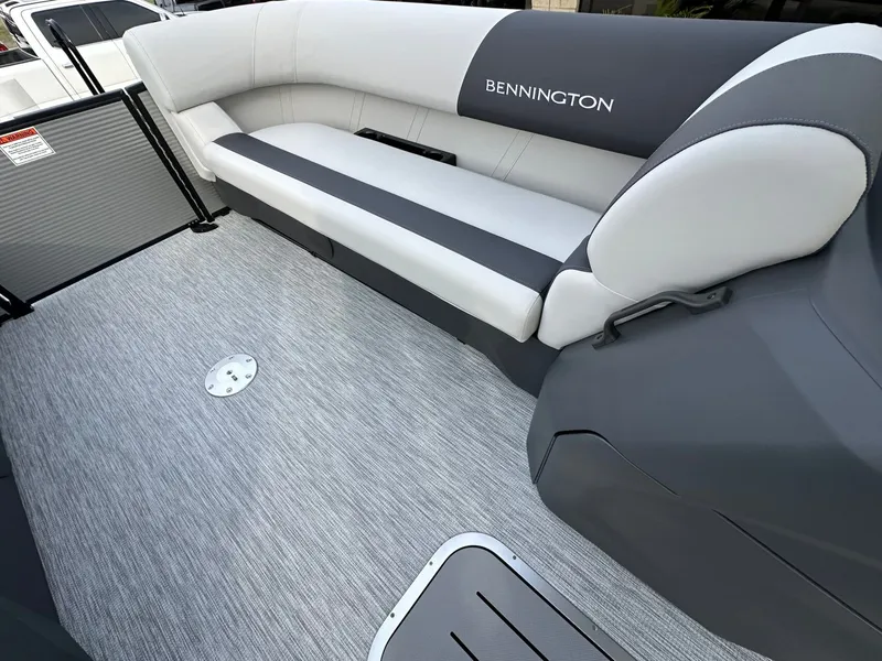 Slide: The Image of Bennington 22 S SWINGBACK 2026 - 27