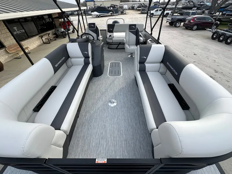 Slide: The Image of Bennington 22 S SWINGBACK 2026 - 28