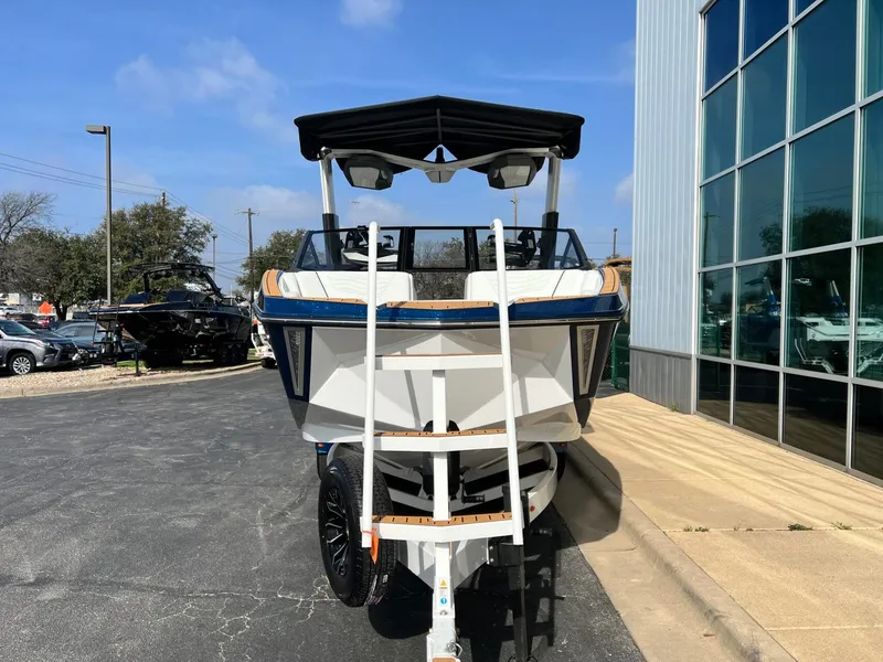 Slide: The Image of Nautique G23 2026 - 7