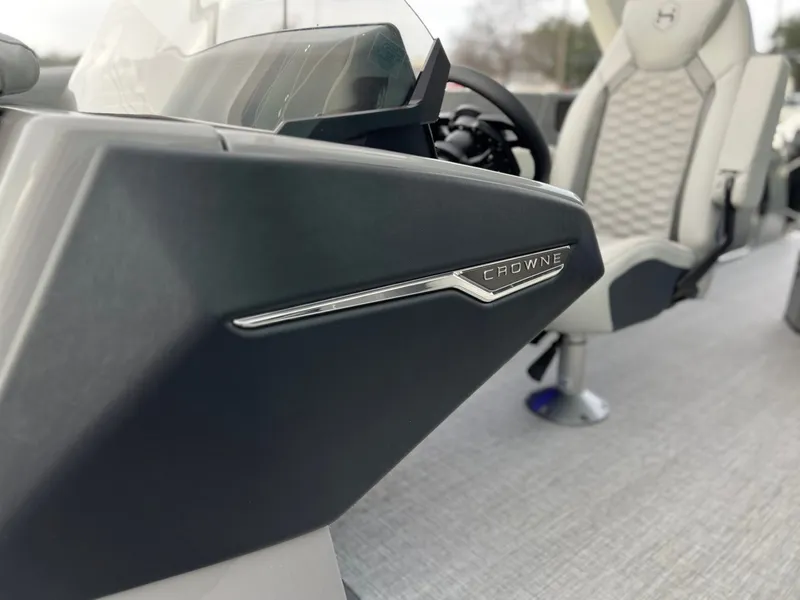 Slide: The Image of Harris Crowne 250 2026 - 24