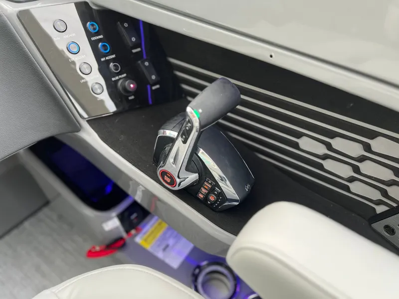 Slide: The Image of Harris Crowne 250 2026 - 29