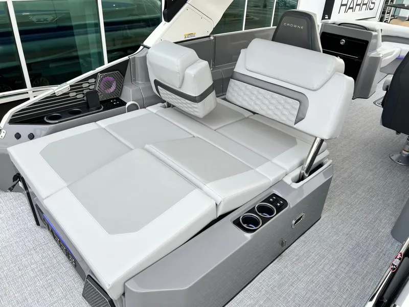 Slide: The Image of Harris Crowne 250 2026 - 38