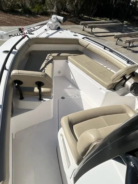 Slide: The Image of Interior view of a 2019 Everglades 253 Center Console boat. - 6