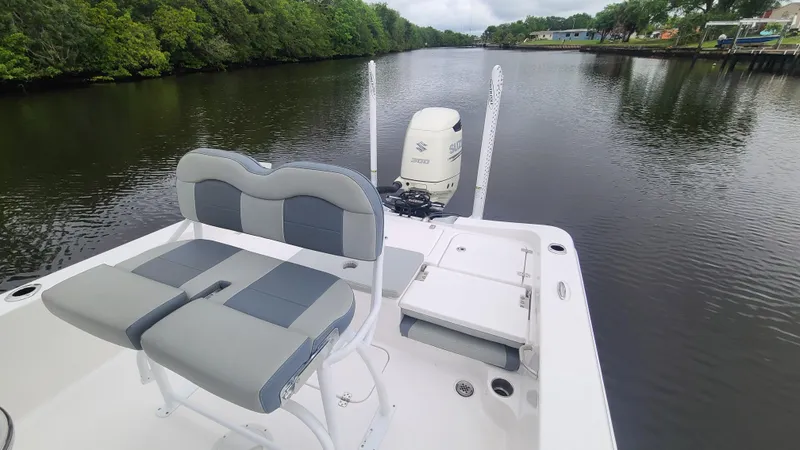 Slide: The Image of Aquasport 230 Pro Bay 2021 - 10