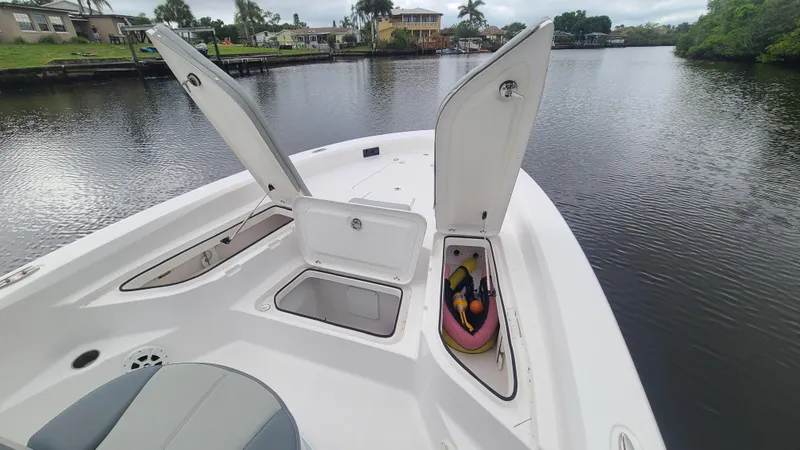 Slide: The Image of Aquasport 230 Pro Bay 2021 - 8