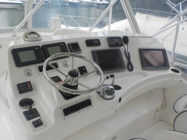 Slide: The Image of Silverton 43 Convertible 2013 - 9