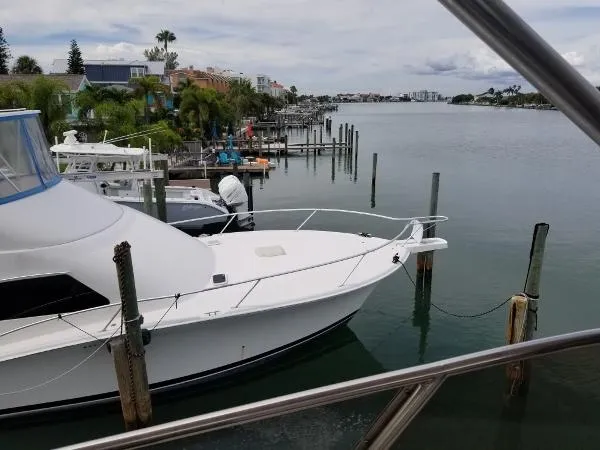 Slide: The Image of Luhrs Convertible Sportfish 2005 - 1
