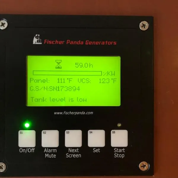 Slide: The Image of Luhrs Convertible Sportfish 2005 - 11