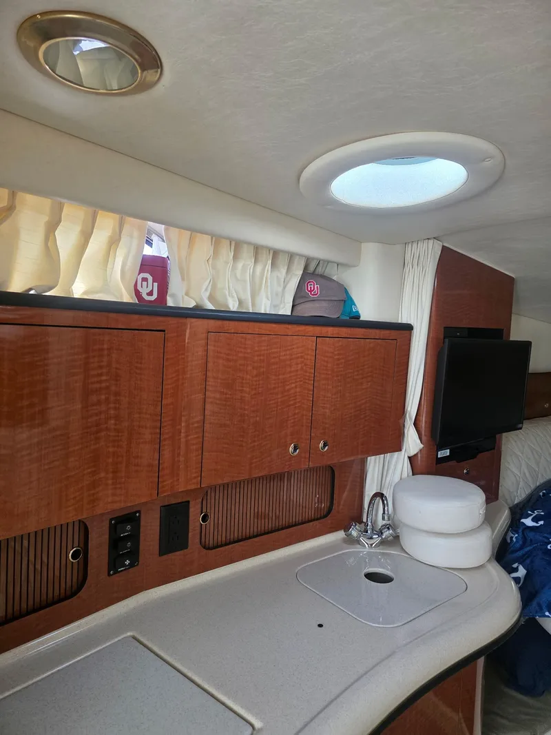 Slide: The Image of Sea Ray Sundancer 320 2002 - 3